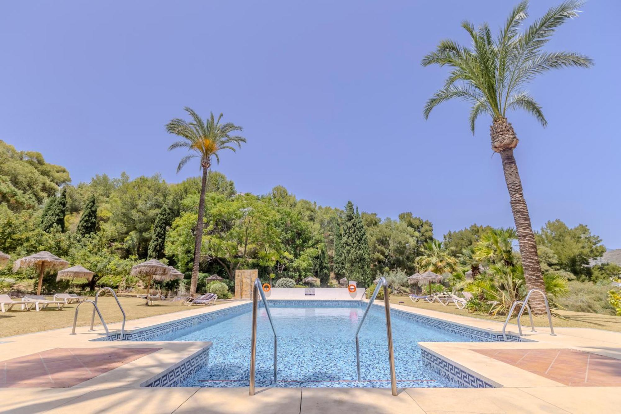 Beautiful Amazing Views And Pool Appartamento